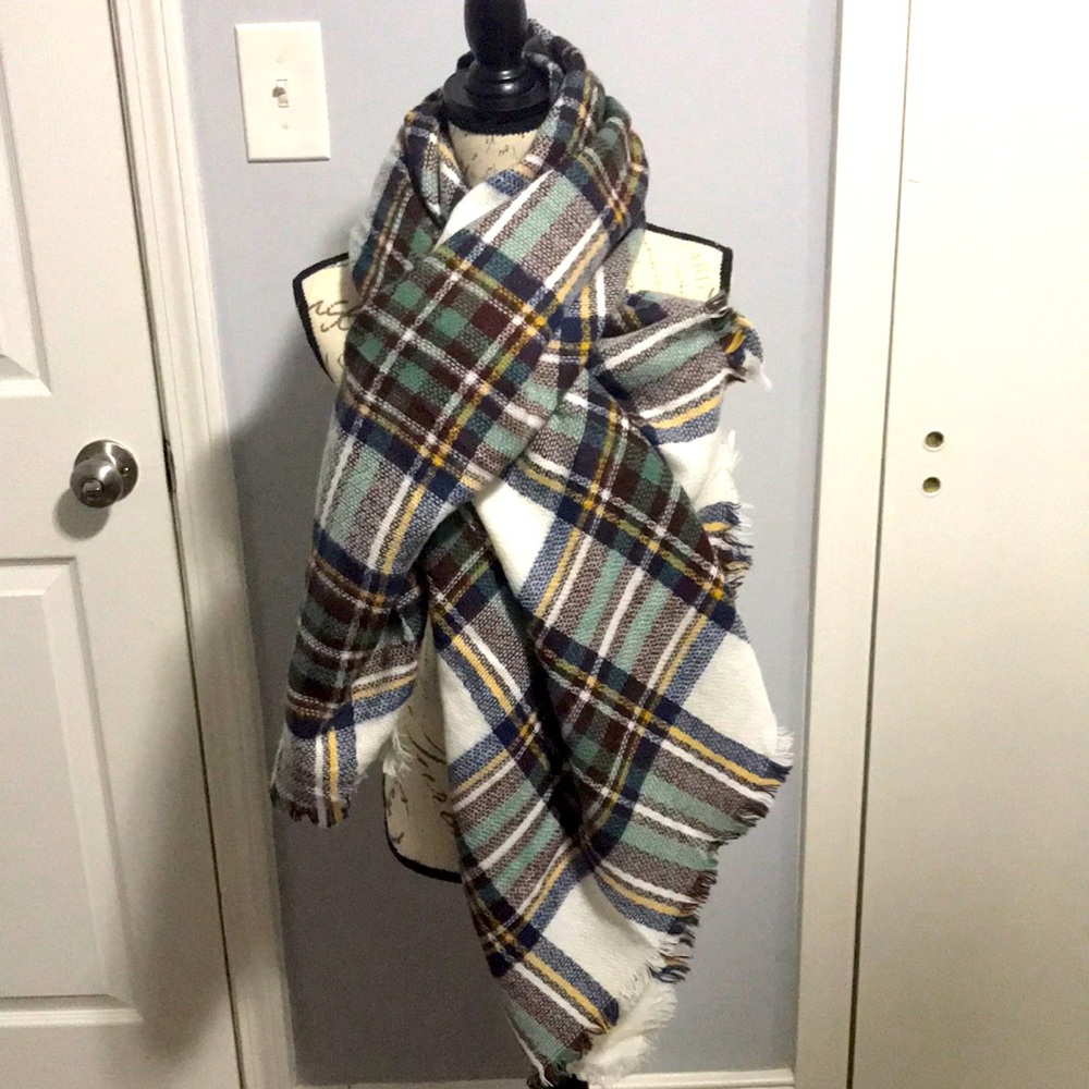 Brand new altar’d state blanket scarf